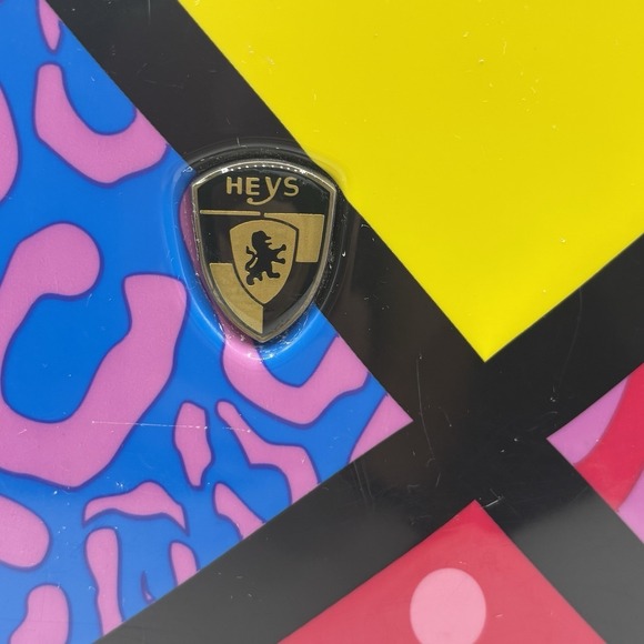 Heys Abstract Retro 90s Style Travel Carry-On Hard Shell make up Case - Picture 2 of 16